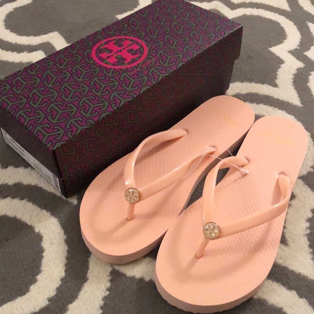 Tory Burch Solid Thin Flip Flop